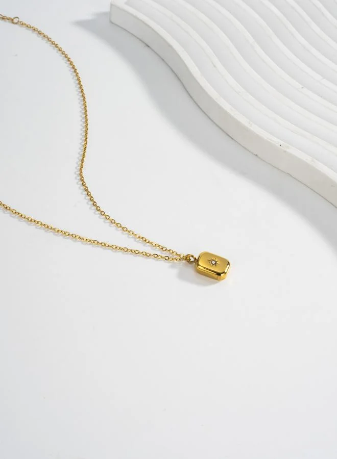 تايك تو عقد بقلادة مربعة ذهبية